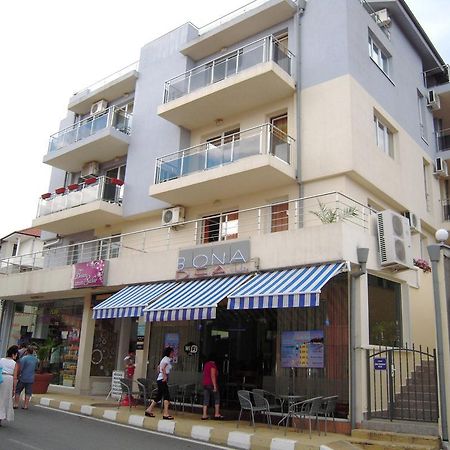 Bona Dea Club Hotel สวิติ วลัส ภายนอก รูปภาพ